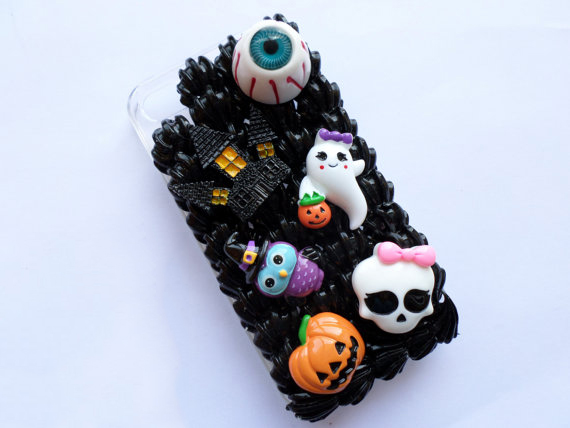 10 ốp lưng iPhone cho lễ Halloween thêm màu sắc 9