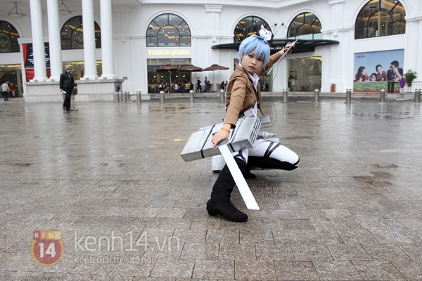 Giới trẻ Hà Nội chịu lạnh cosplay tham gia lễ hội mùa đông  1