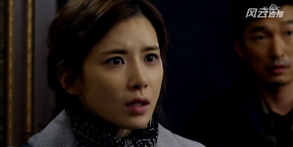 Mẹ trẻ Soo Hyun (Lee Bo Young) diêm dúa bất thường 7