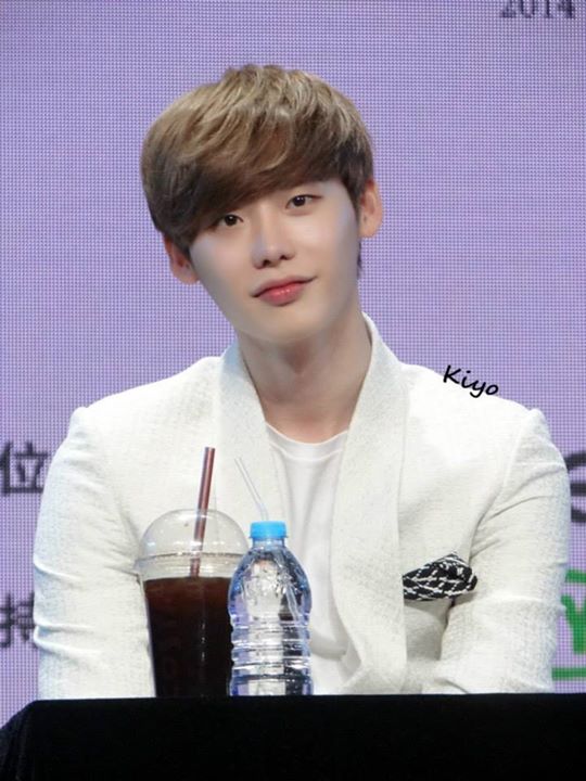 Trở về từ Trung Quốc, Lee Jong Suk mắc cúm A/H1N1 7