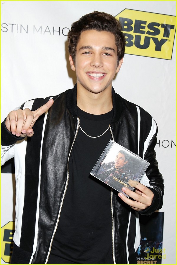 Austin Mahone: "Fan sợ tôi sẽ như Justin hoặc Miley" 1