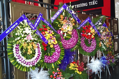 Sao Việt ngậm ng&ugrave;i tiễn đưa NSƯT Hồ Kiểng 7