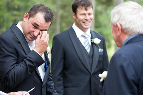 Những bức ảnh cưới ngập tràn hạnh phúc của các cặp đôi đồng tính 7