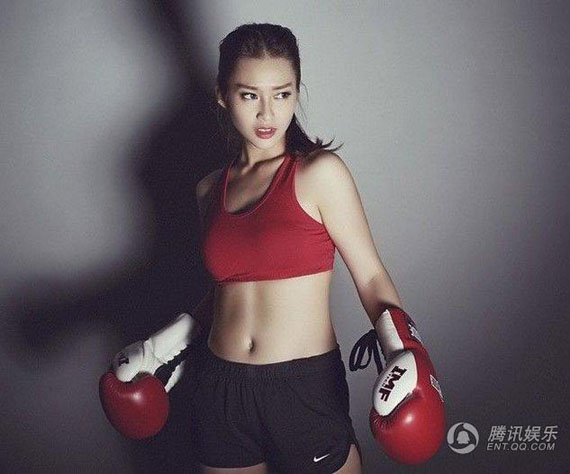 Hình ảnh cực xinh của boxing girl Khả Ngân lại ngập tràn báo mạng Trung Quốc 12