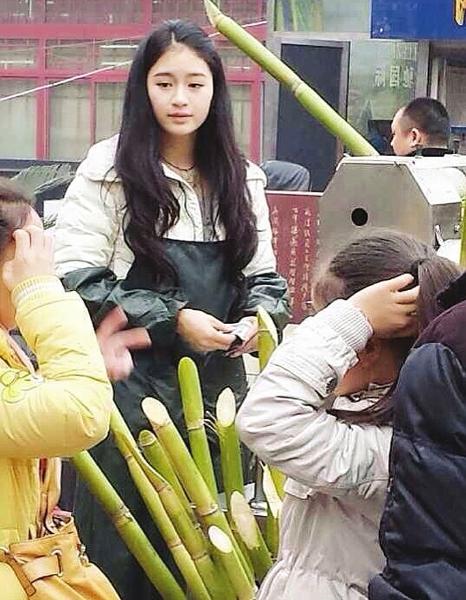 Những nữ sinh Trung Quốc bỗng dưng nổi tiếng vì xinh đẹp 1