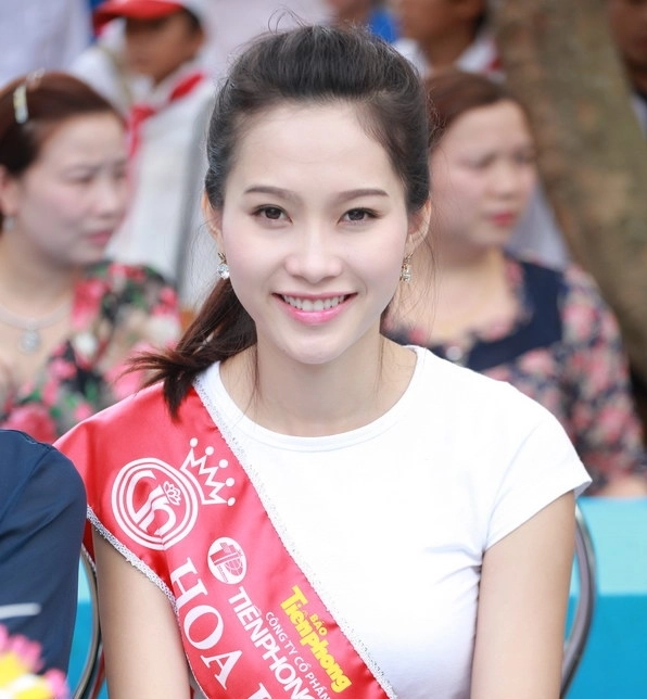 Hành trình nhan sắc ngày càng "tuyệt trần" của Hoa hậu Thu Thảo 5