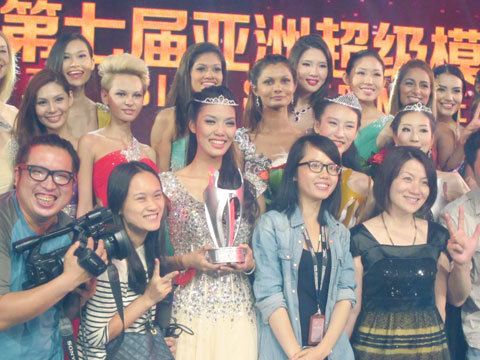 Lan Khuê - đại diện Miss World "thiện chiến" nhất của Việt Nam? 2