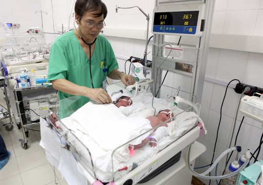 Ca điều trị hiếm muộn sinh 4 hiếm gặp 1