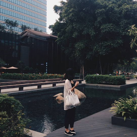 Những thiếu nữ Việt xinh đẹp "sốt xình xịch" trên Instagram 29 Những thiếu nữ Việt xinh đẹp "sốt xình xịch" trên Instagram 29