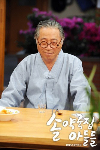 Park Shin Hye - Lee Jong Suk được bảo trợ bởi dàn sao gạo cội 2