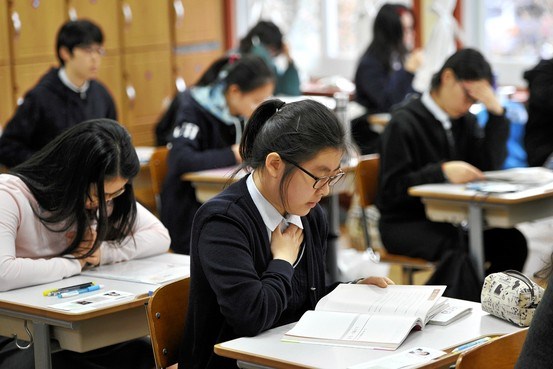 Học sinh châu Á đứng đầu thế giới về thời gian làm bài tập về nhà 3