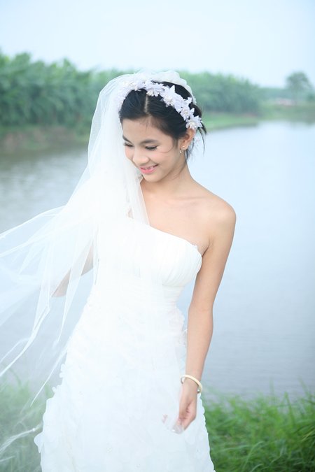 Thanh Thảo - nữ sinh xinh xắn v&agrave; m&ecirc; h&aacute;t ca tr&ugrave; của THPT Việt Đức  8