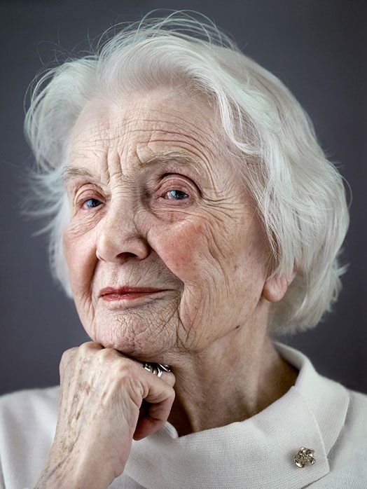Ảnh chụp chân dung đáng kinh ngạc của những người 100 tuổi 2