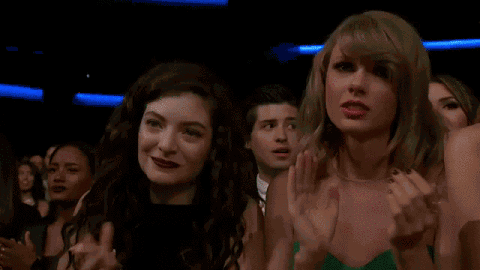 7 khoảnh khắc khó quên của Taylor Swift tại "AMAs 2014" 7