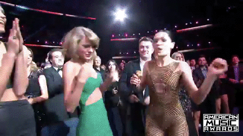 7 khoảnh khắc khó quên của Taylor Swift tại "AMAs 2014" 10
