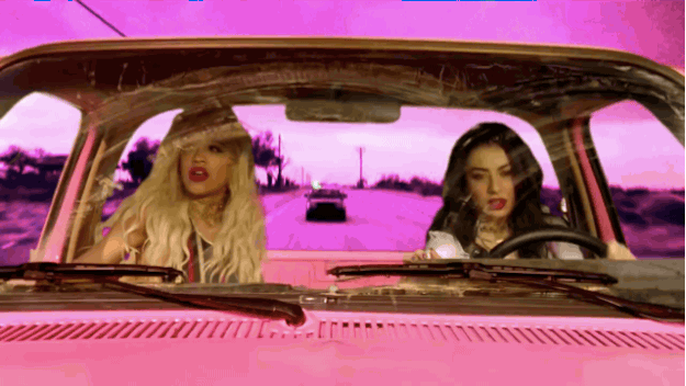 Hai "nữ quái" Charli XCX và Rita Ora quậy tung trời đất 3