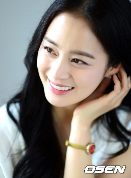 Kim Tae Hee không muốn xấu xí vì vai diễn 1