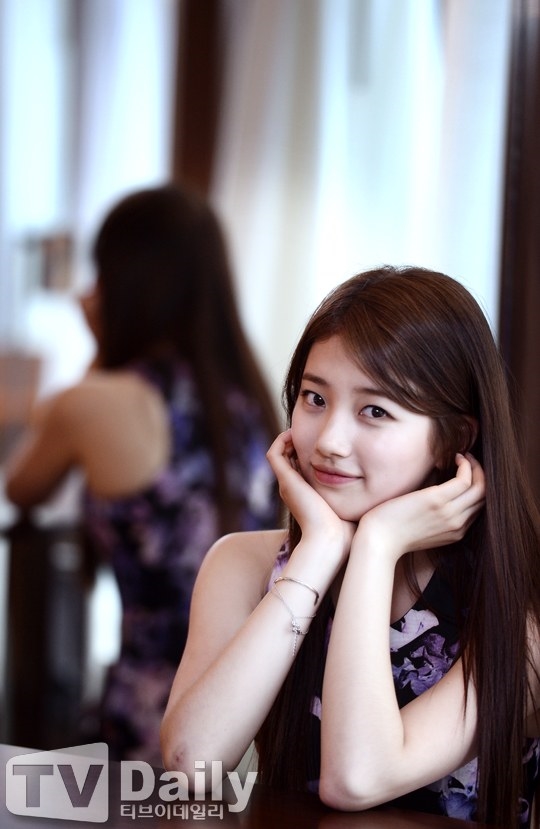 Suzy khó lòng là "tình đầu quốc dân" mãi mãi 2