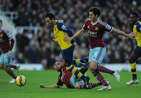West Ham United 1-2 Arsenal: Áp sát top 4 1