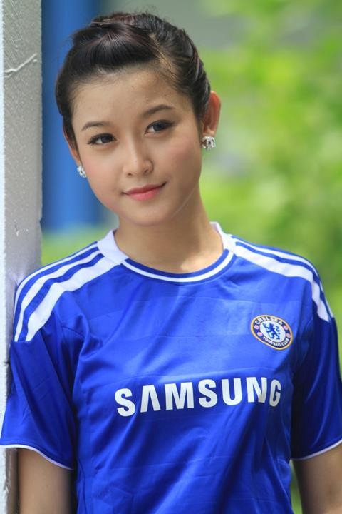 Fanclub Chelsea 7 triệu người like đăng ảnh Á hậu Huyền My 6