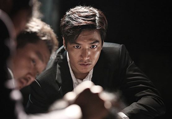 Fan tiếc hùi hụi vì cảnh nóng của Lee Min Ho bị cắt 2