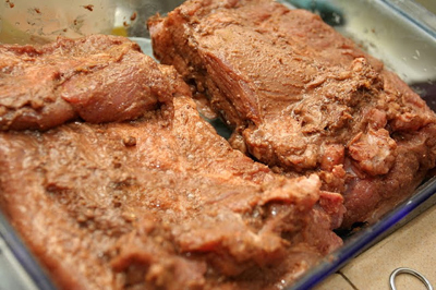 Cách làm thịt quay giòn bì không cần lò nướng 2