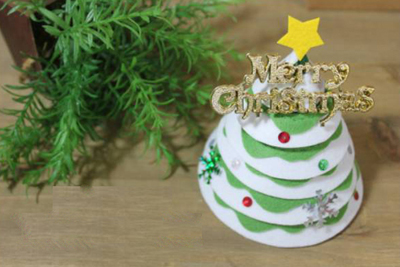 Làm cây thông Noel cực đơn giản với vải dạ 6