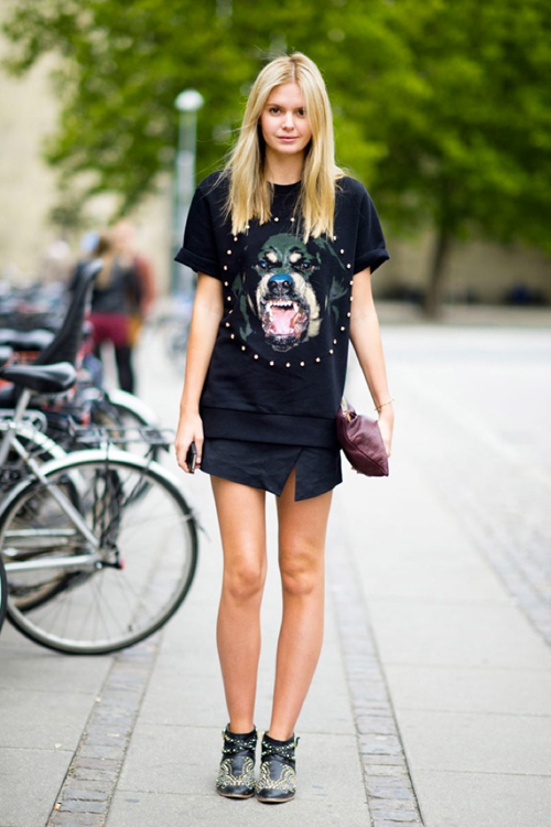 Những mẫu T-shirt nổi tiếng mà fashionista nào cũng có 15