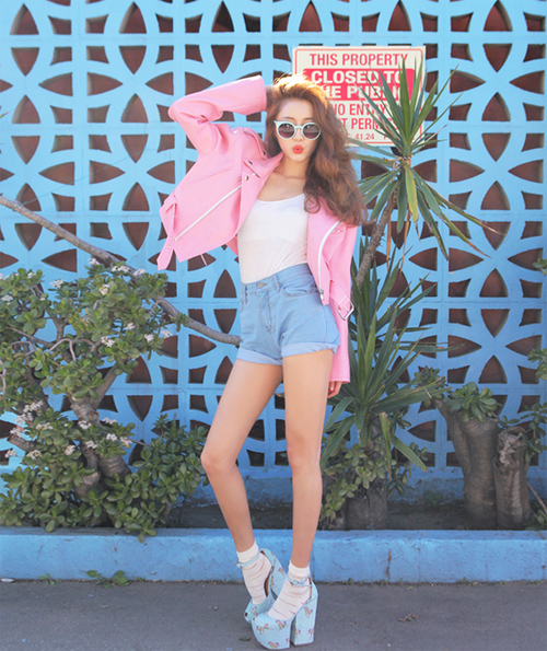 Th&ecirc;m những c&aacute;ch phối "trendy & chic" với quần shorts 9