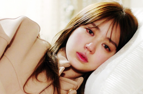 "Copy" xu hướng m&ocirc;i hồng cực xinh từ Yoon Eun Hye 1