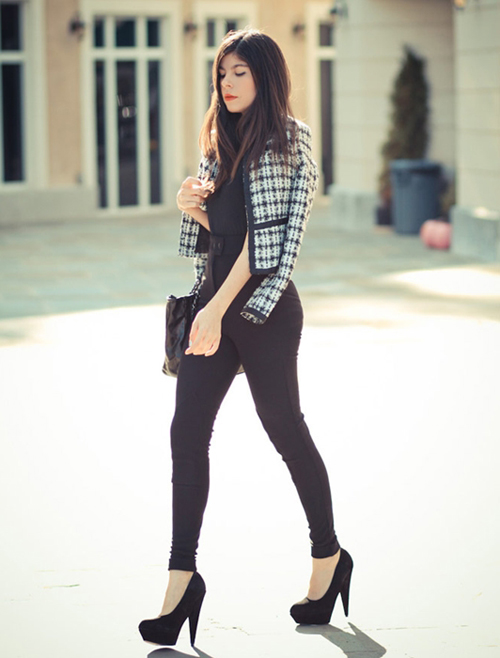 Tweed Jacket - Vẻ nữ t&iacute;nh ẩn chứa trong sự th&ocirc; r&aacute;p 20