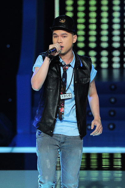 Hoàng Tôn: Quốc Trung, Hồng Nhung chọn bài không hợp với "The Voice" 2