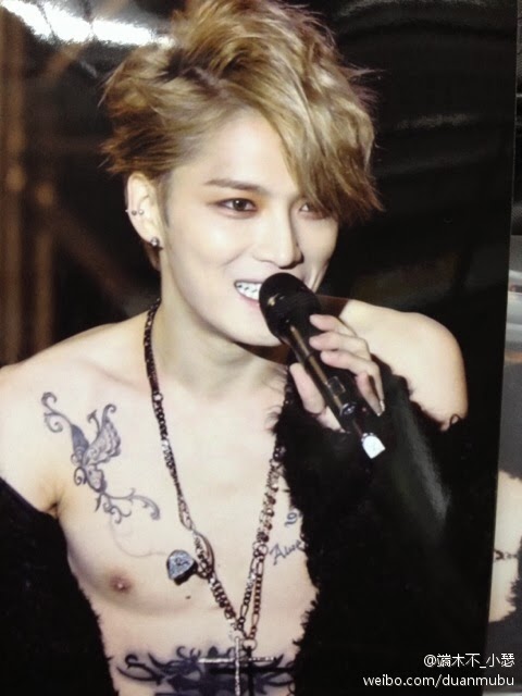 Jaejoong khoe cơ thể "hầm hố" trước mặt 60.000 fan Nhật 18