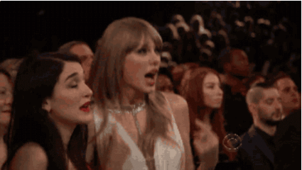 Bật cười trước 25 khoảnh khắc cổ vũ "quên mình" của Taylor Swift 18