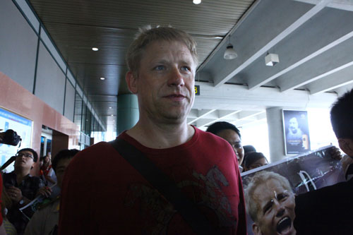 Fan hào hứng đón huyền thoại Schmeichel tới VN 1