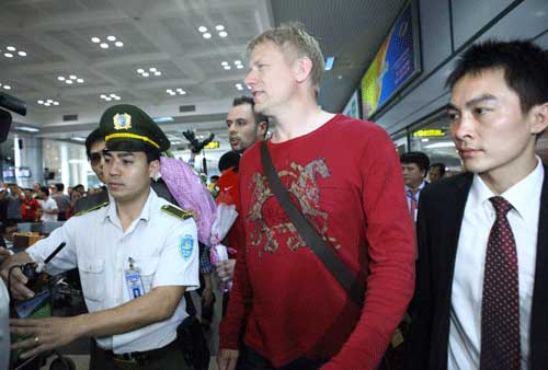 Fan hào hứng đón huyền thoại Schmeichel tới VN 6