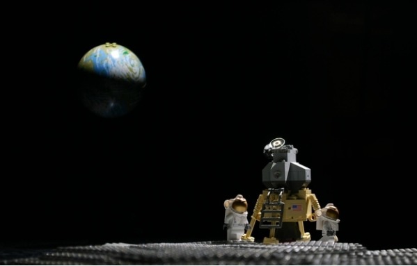 Dạo quanh 15 tác phẩm Lego "cool" nhất thế giới 15