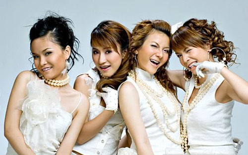 Girlband Việt thế hệ F2: Tìm lại Mây Trắng, Mắt Ngọc ngày xưa 28