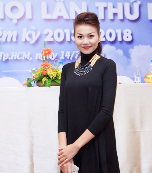 Những sao tỏa sáng trên “bầu trời” showbiz Việt 2013 33