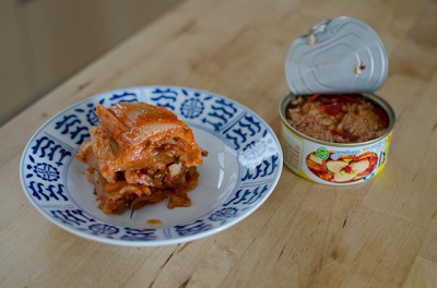 Kết hợp Nhật - Hàn trong món cơm nắm kimchi cá ngừ tuyệt ngon 1