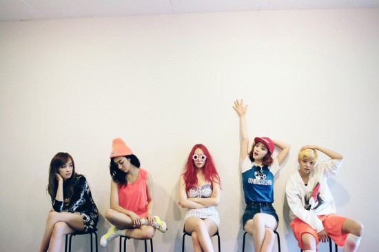 Fan thất vọng về teaser MV mới của f(x) 15