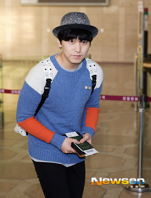 Sungmin (SuJu) xuất hiện căng thẳng sau khi bị yêu cầu rời nhóm 3