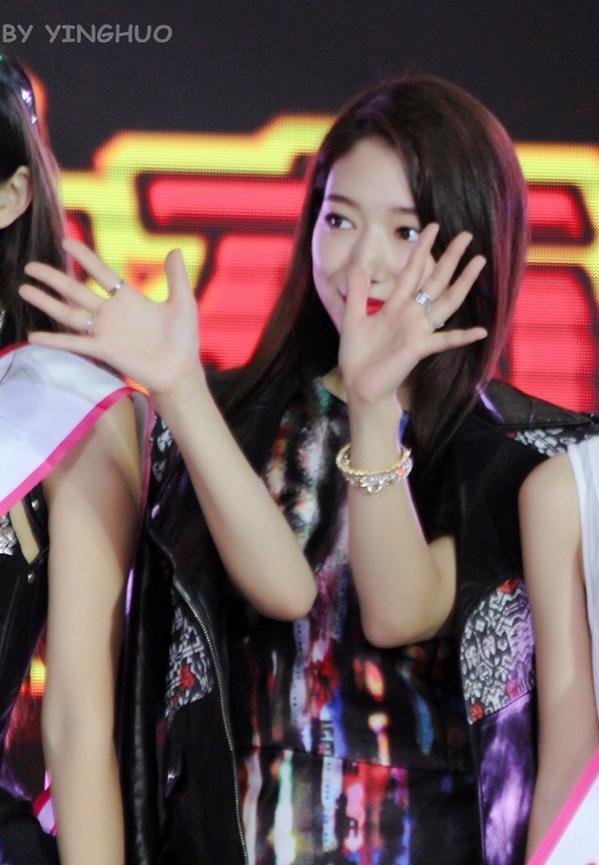 M&atilde;n nh&atilde;n loạt ảnh "đẹp hơn Hoa hậu" của Park Shin Hye 20