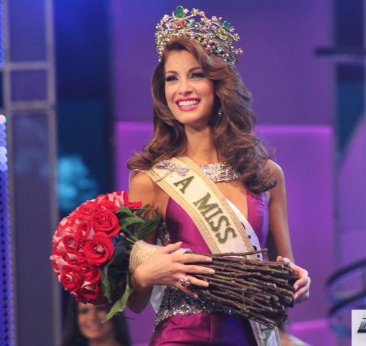 Hoa hậu Trái đất Venezuela 2013 bị tước quyền đi thi vì tăng cân 4