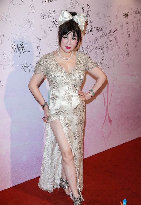 Những ca "thẩm mỹ hỏng" gây chấn động showbiz châu Á 2014 4