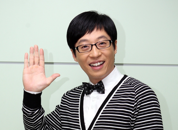 MC "Quốc dân" Yoo Jae Suk gặp tai nạn giao thông khi đang quay hình 3