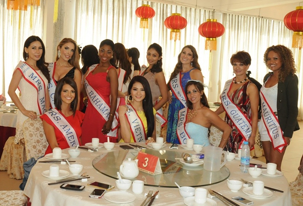 Mrs World 2013: Mỹ đăng quang, Việt Nam vào Top 6 23