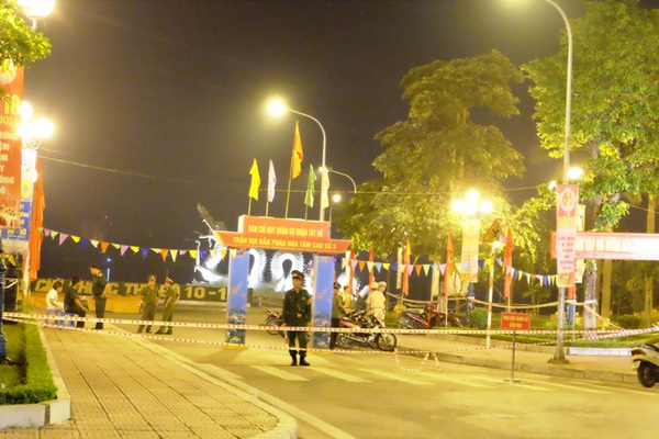 Ph&aacute;o hoa rực s&aacute;ng tr&ecirc;n bầu trời H&agrave; Nội 66
