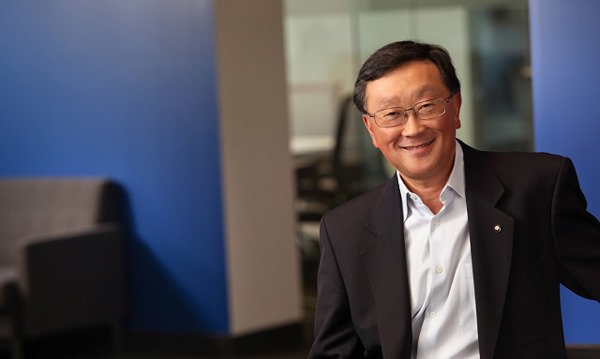 CEO BlackBerry chế nhạo người dùng iPhone 1