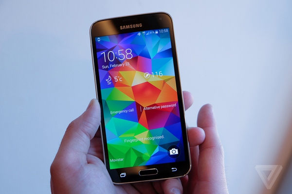 5 tính năng trên Samsung Galaxy S5 có thể dễ dàng “bắt chước” 5